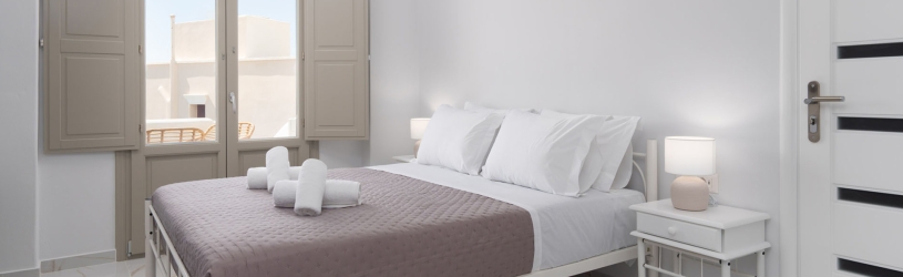 http://www.yiotacollection.com/NEW Lux Yiota Collection Suite 4 & Prive Jacuzzi